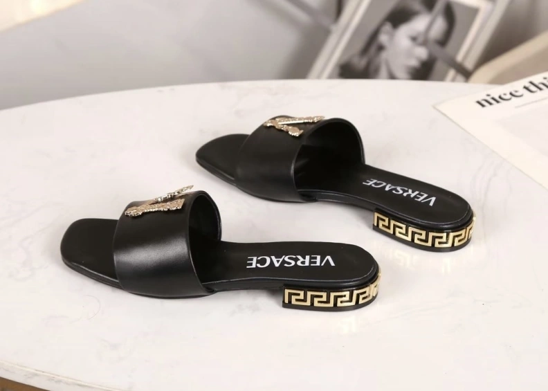 Gxvxnchy Slippers Vibrant 152862