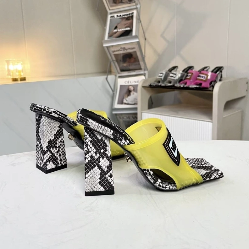 Gxvxnchy Sandals Versatile 153018