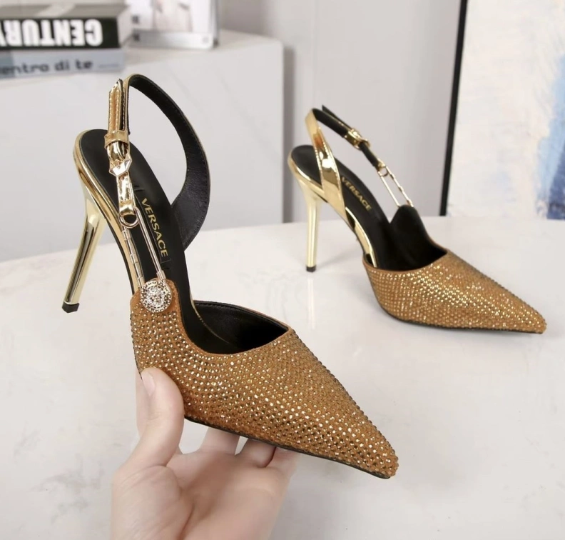 Classic Gxvxnchy Sandals 153000