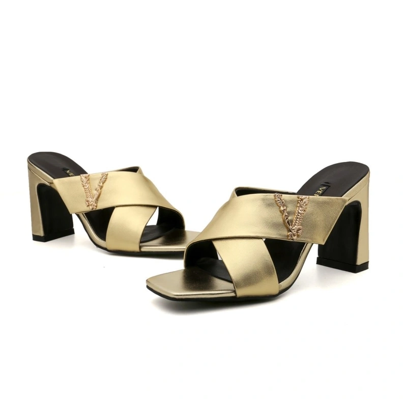 Compact Gxvxnchy Sandals 153007