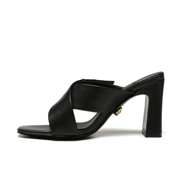 Gxvxnchy Sandals Stylish 152995