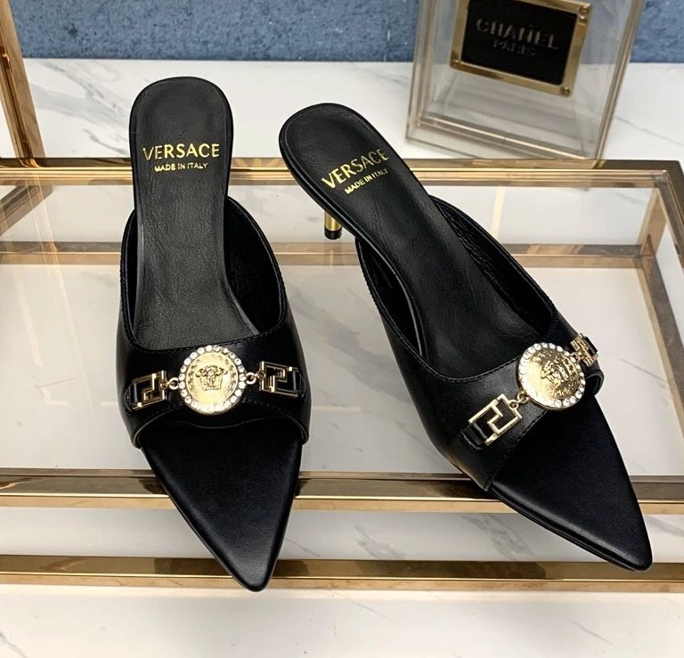 ModernLook Gxvxnchy Sandals 153011