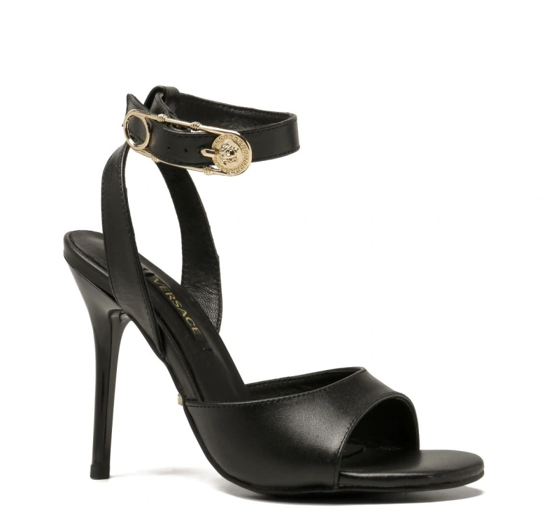 Gxvxnchy Sandals Classic 152994