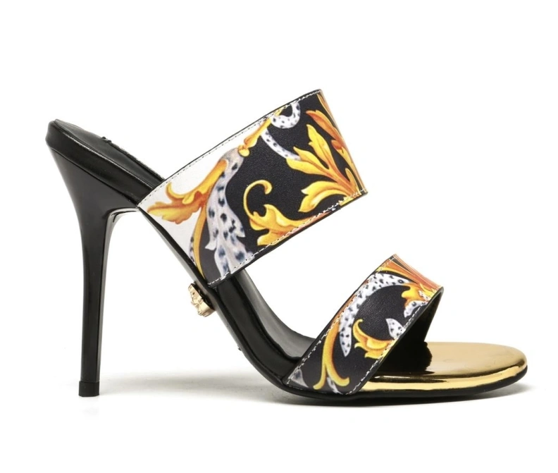 Gxvxnchy Sandals Compact 152993