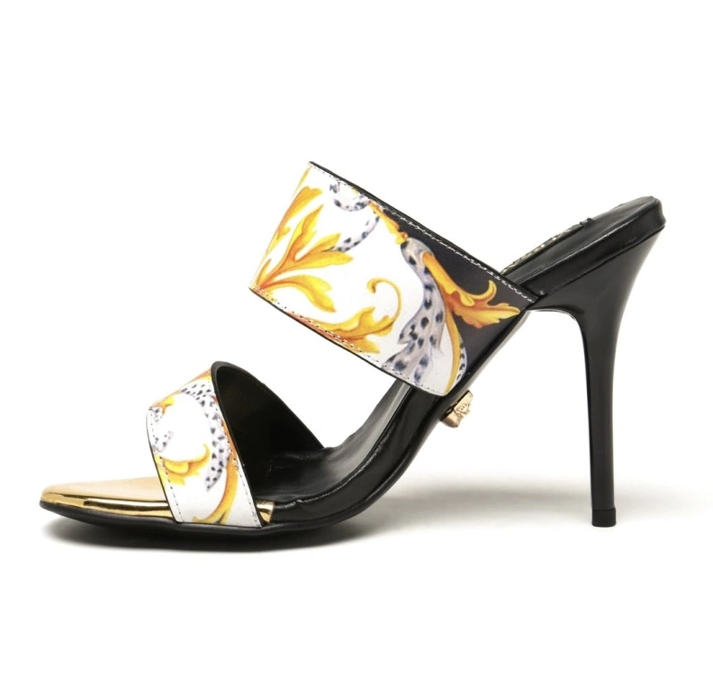 Gxvxnchy Sandals Compact 152993