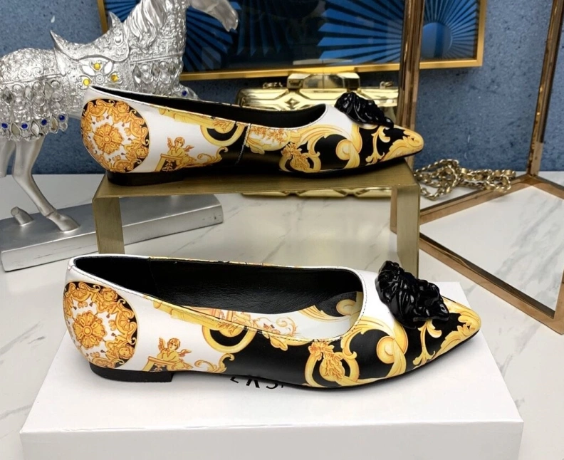 ModernLook Gxvxnchy Flat Shoes 153092