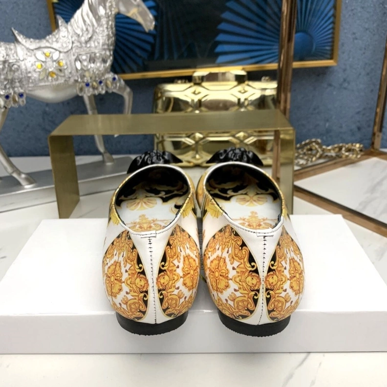 ModernLook Gxvxnchy Flat Shoes 153092