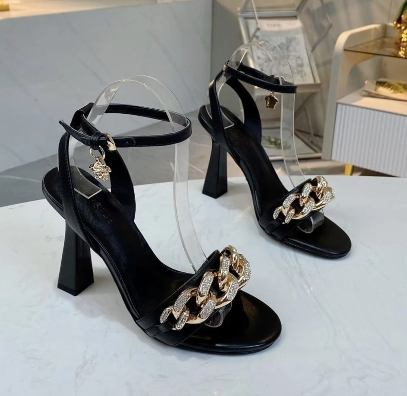 StreetReady Gxvxnchy Sandals 152981