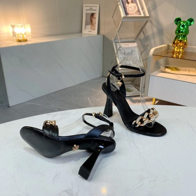 StreetReady Gxvxnchy Sandals 152981