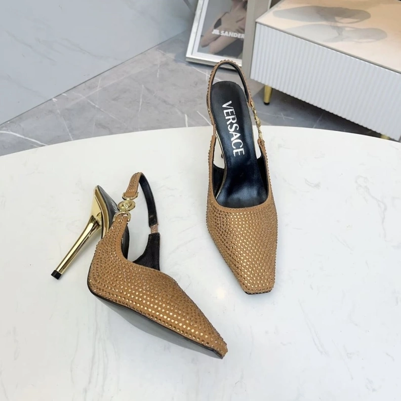 DailyWear Gxvxnchy Sandals 152975
