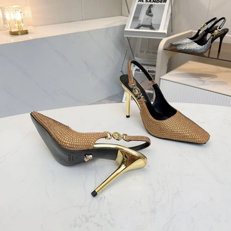 DailyWear Gxvxnchy Sandals 152975