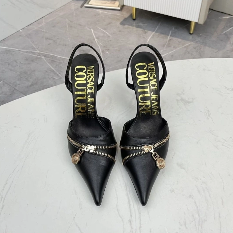 Efficient Gxvxnchy Sandals 152973