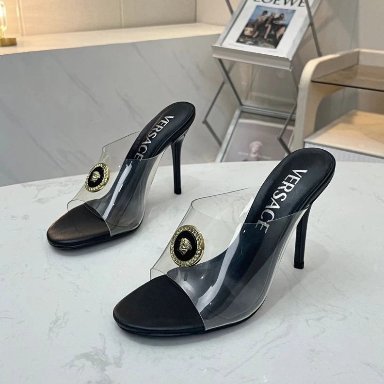 StreetReady Gxvxnchy Sandals 152962