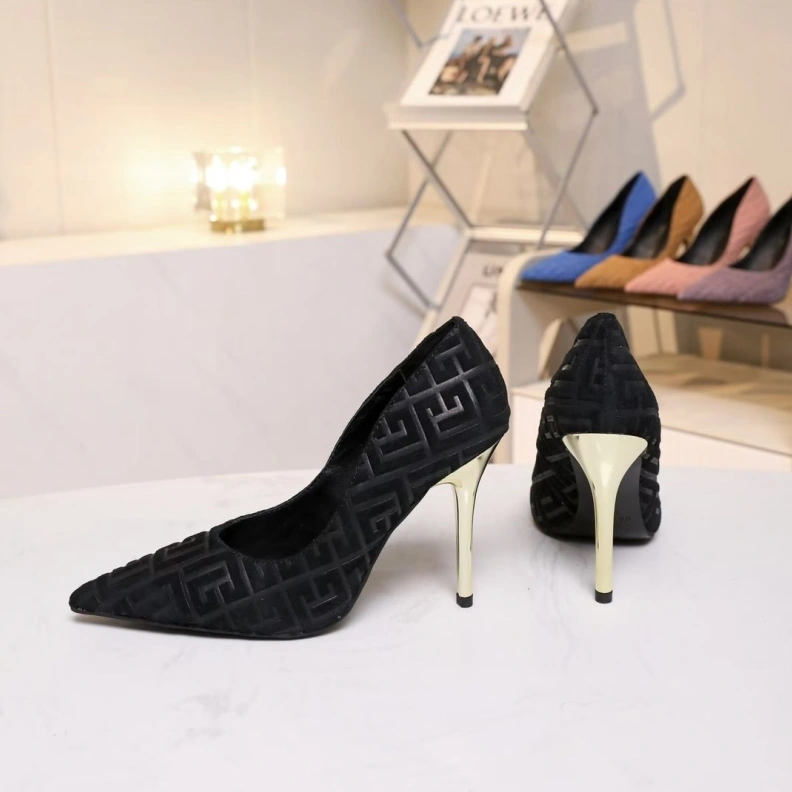Versatile Othxr High Heels 212937