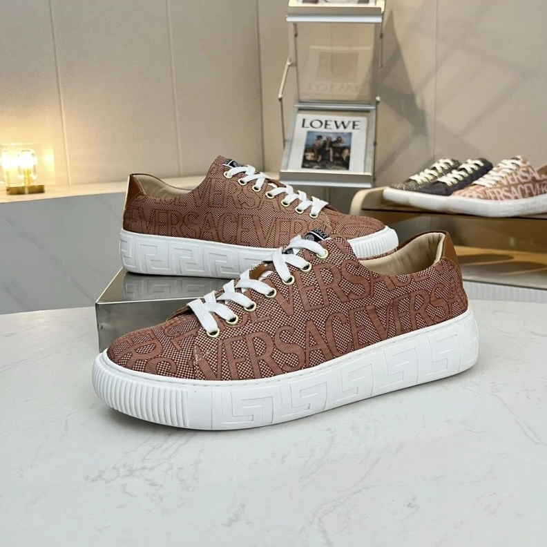Functional Gxvxnchy Sneakers 152863
