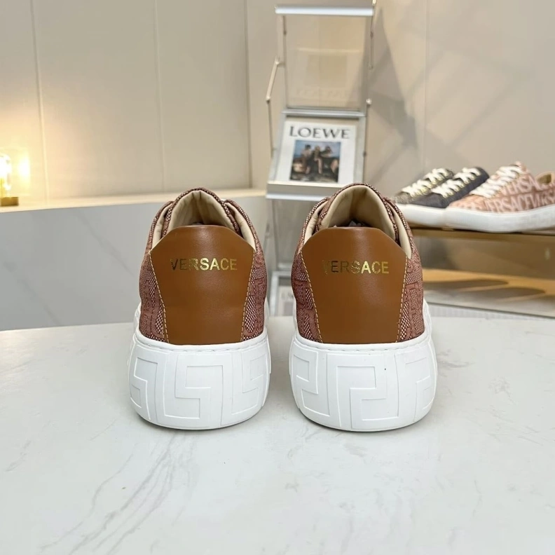 Functional Gxvxnchy Sneakers 152863