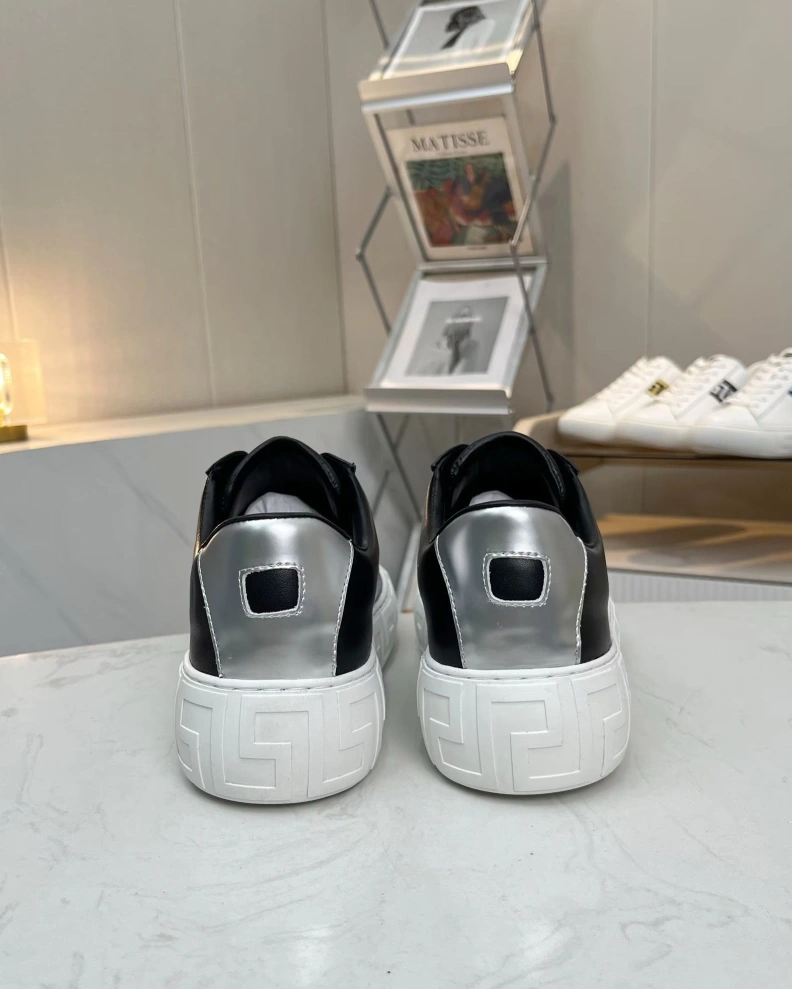 Gxvxnchy Sneakers HighQuality 152879