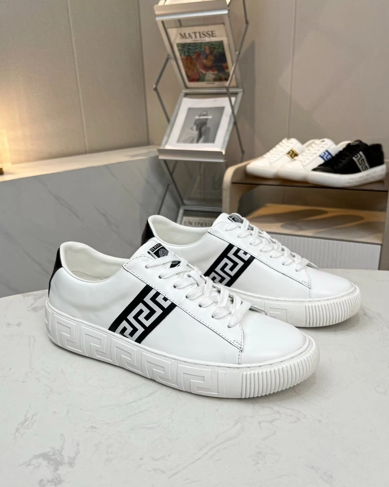 Affordable Gxvxnchy Sneakers 152872