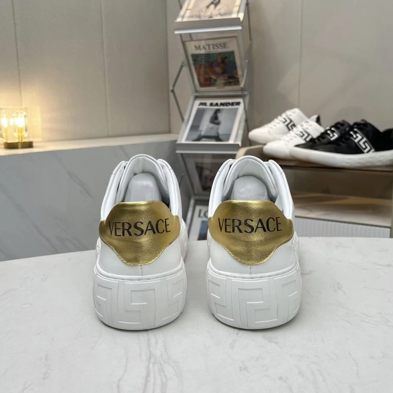 TopPick Gxvxnchy Sneakers 152875