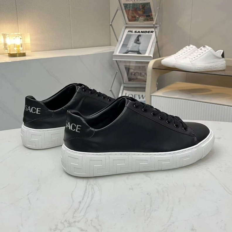Trendy Gxvxnchy Sneakers 152860