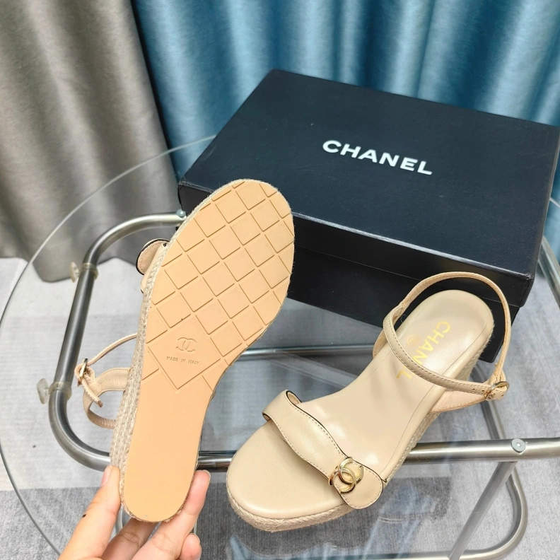 Chxnxl Sandals Bright 121838