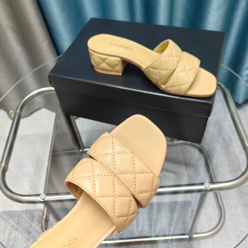 Chxnxl Slippers Vibrant 121685