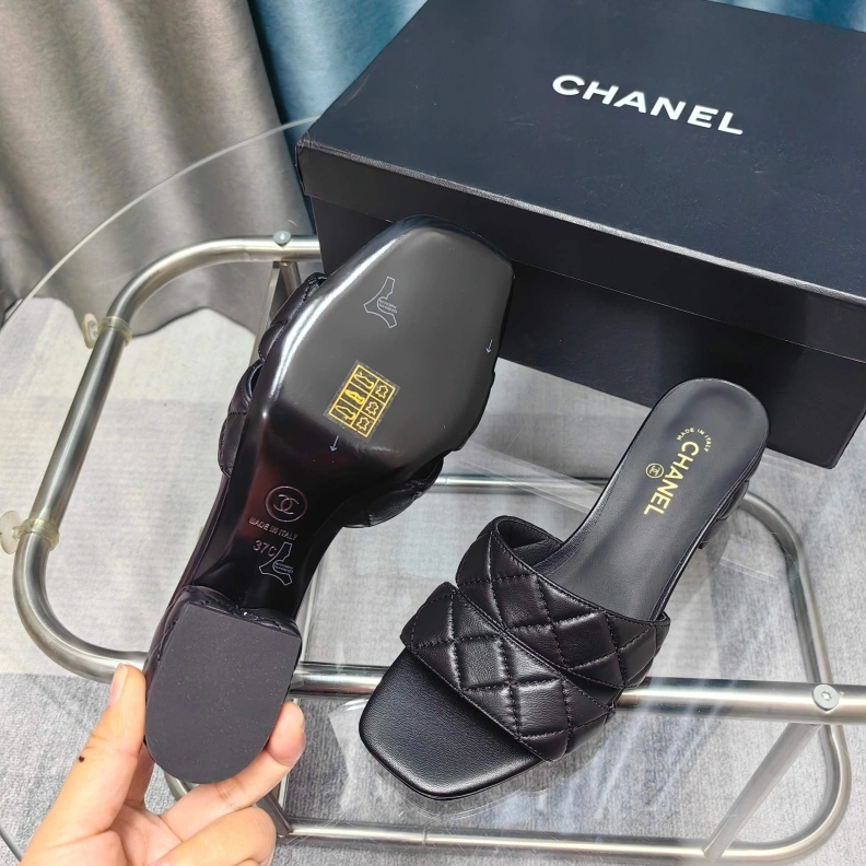 NewStyle Chxnxl Slippers 121684