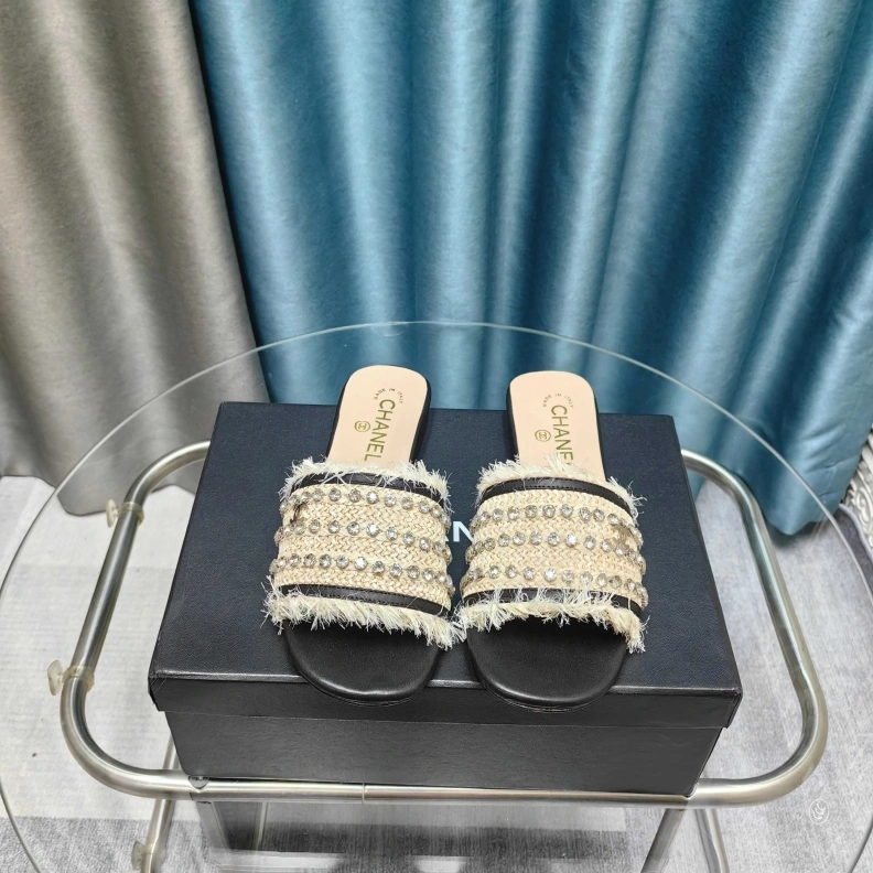Chxnxl Slippers Sophisticated 121683