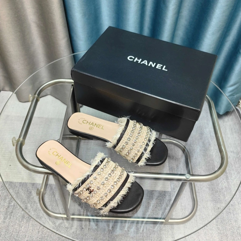 Chxnxl Slippers Sophisticated 121683