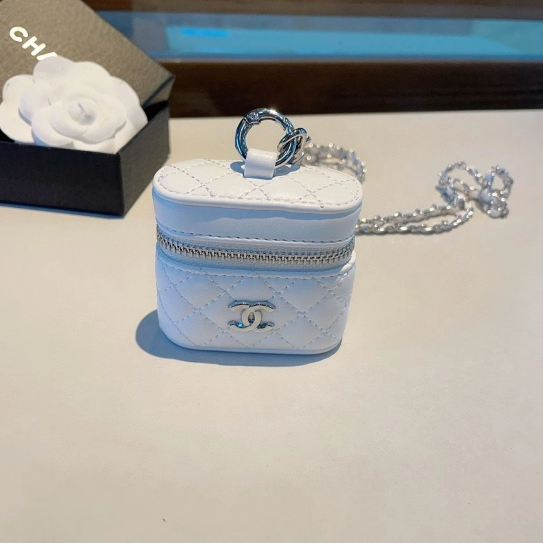 Sophisticated CHXNXL 267399