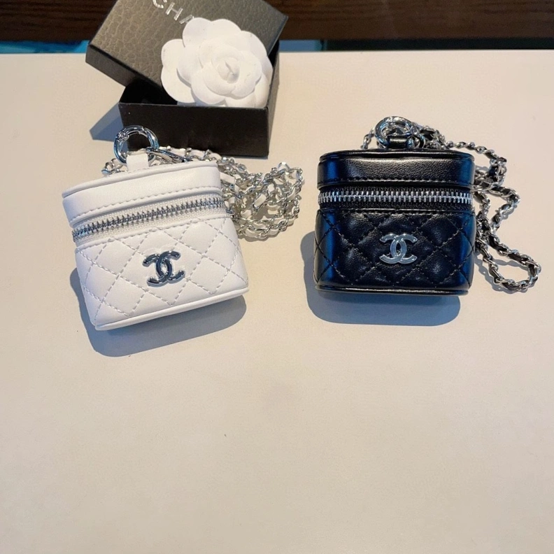 Sophisticated CHXNXL 267399