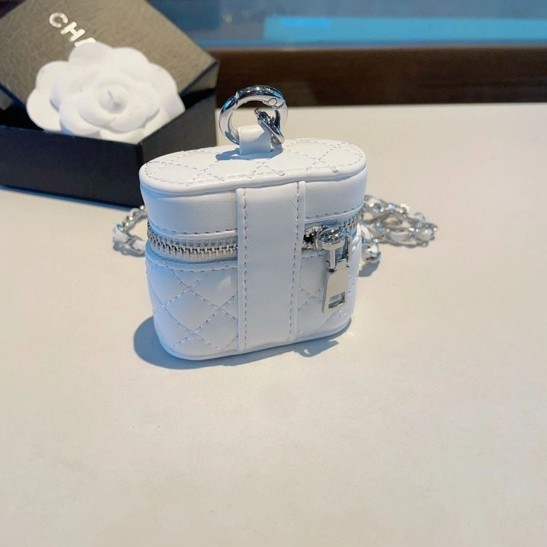 Sophisticated CHXNXL 267399