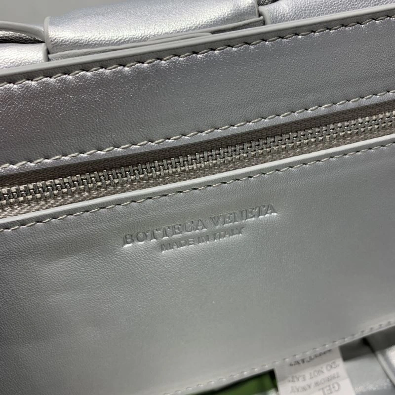NewStyle BX Satchel Bags 86813