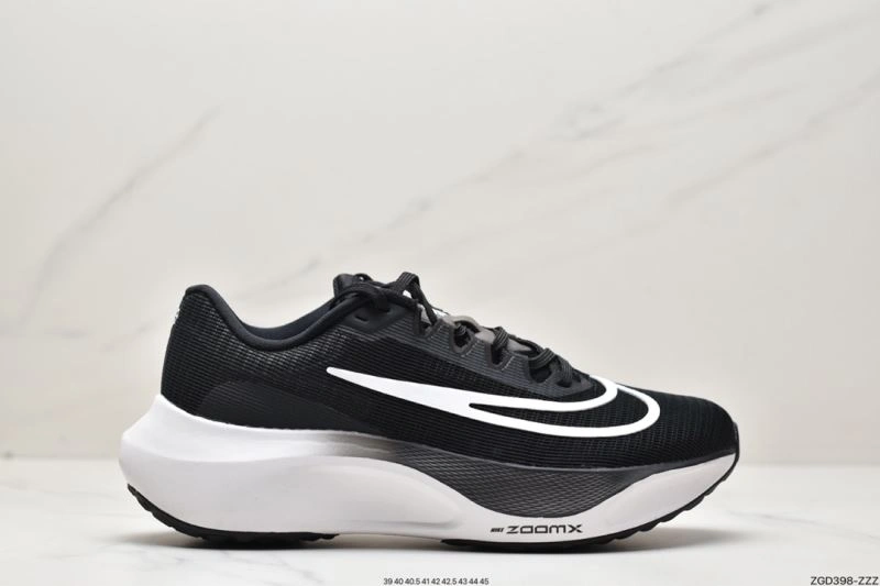 Nxkx Air Zoom Unique 205573