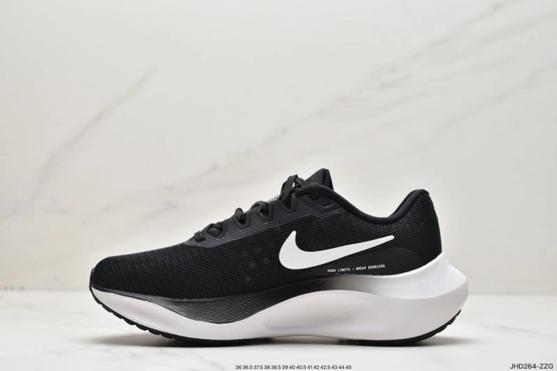 Nxkx Air Zoom WellDesigned 205548