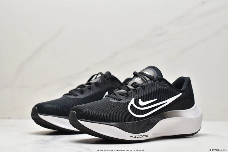 Nxkx Air Zoom WellDesigned 205548