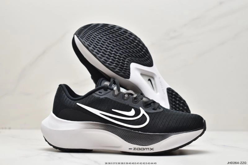 Nxkx Air Zoom WellDesigned 205548