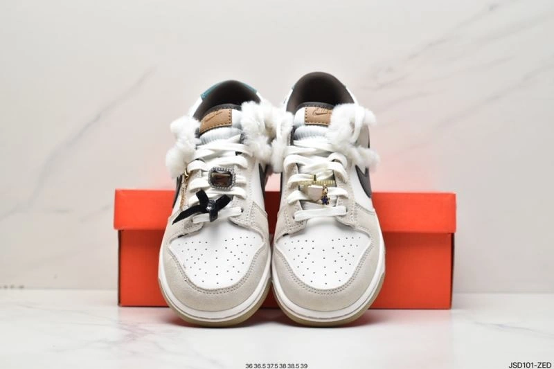 Bold Nxkx Dunk 204580