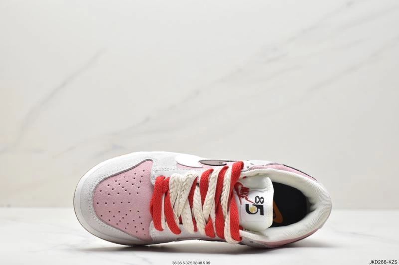 Nxkx Dunk WellDesigned 204547