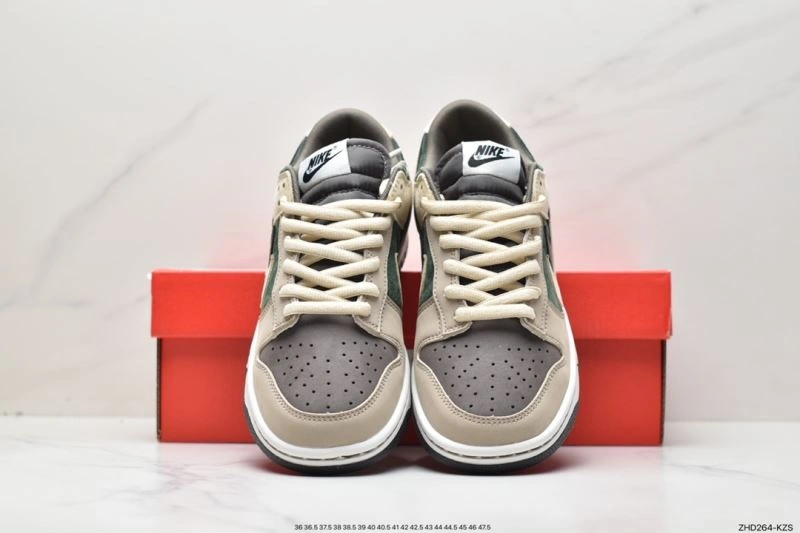 Versatile Nxkx Dunk 204538