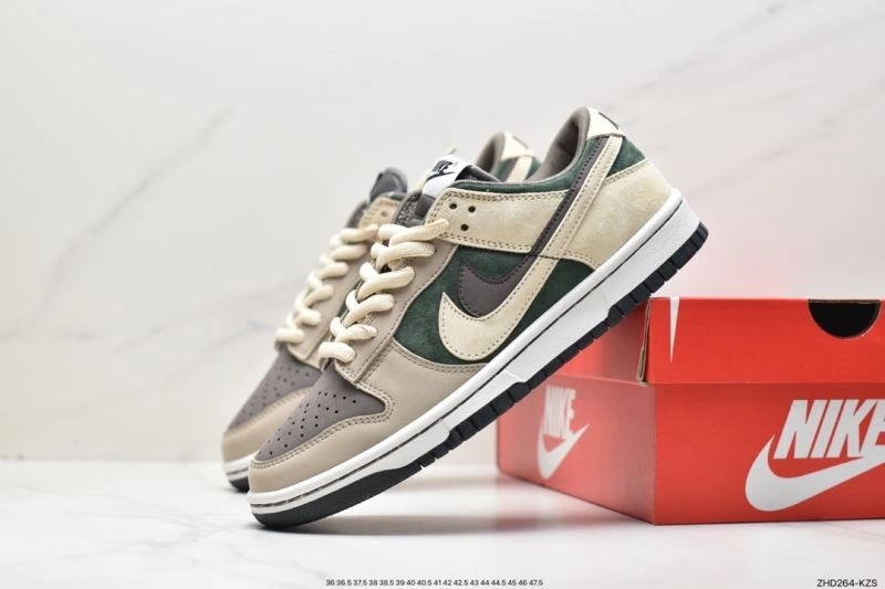 Versatile Nxkx Dunk 204538