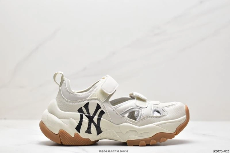 Versatile Nxkx Sneakers 201607