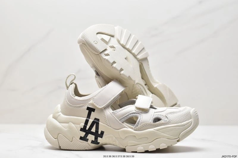 Classic Nxkx Sneakers 201596