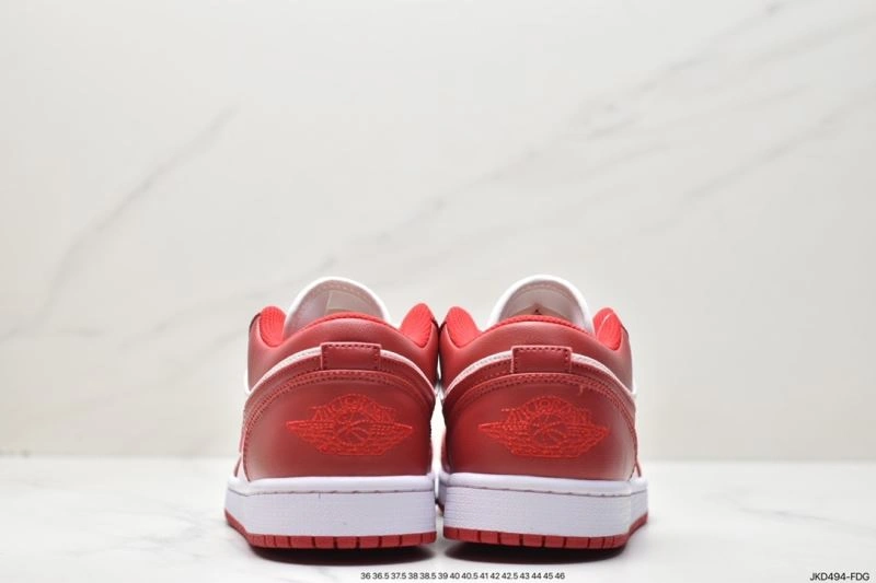 Lightweight Nxkx Jordan 203020