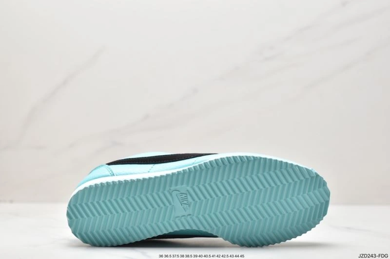 Nxkx Sneakers Vibrant 201576