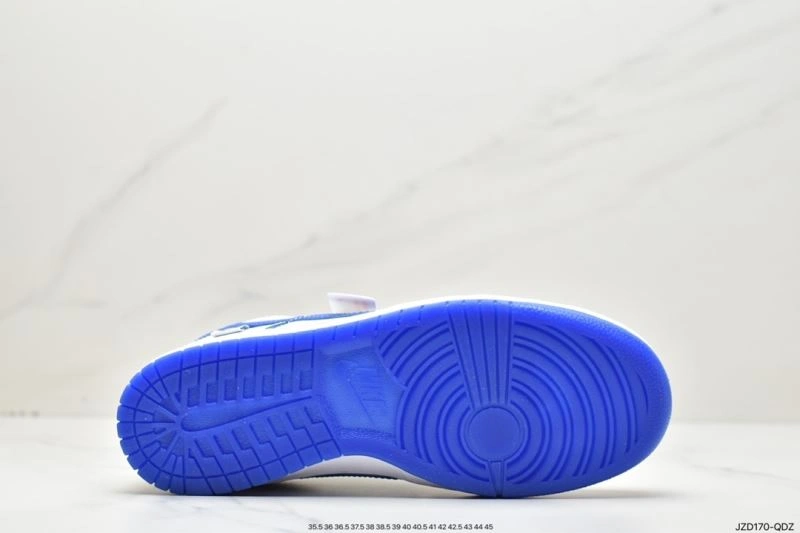 Soft Nxkx Dunk 204442