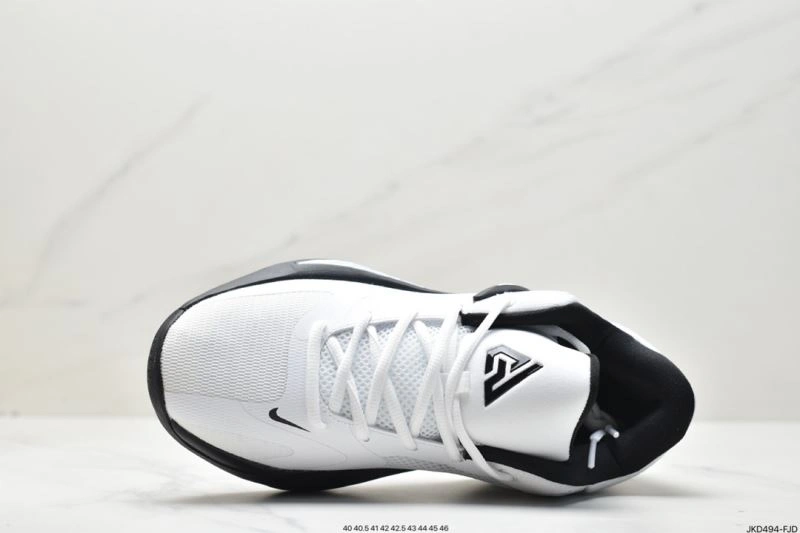 Nxkx Air Zoom DailyWear 205412
