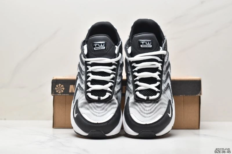 SportInspired Nxkx Sneakers 201519