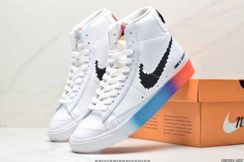 WellDesigned Nxkx Sneakers 201508