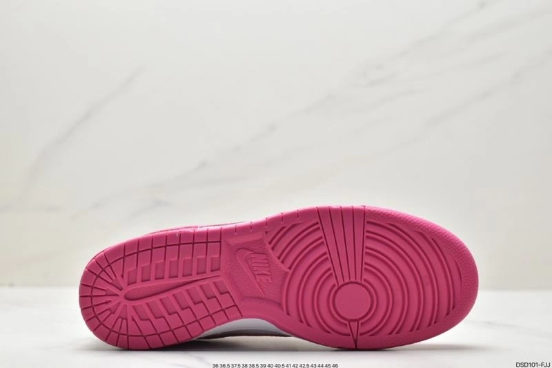 Resilient Nxkx Dunk 204384